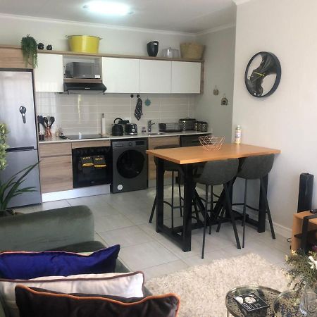 Luxurious Waterfall 1 Bedroom Condo With Free Uncapped Wifi ミッドラント エクステリア 写真